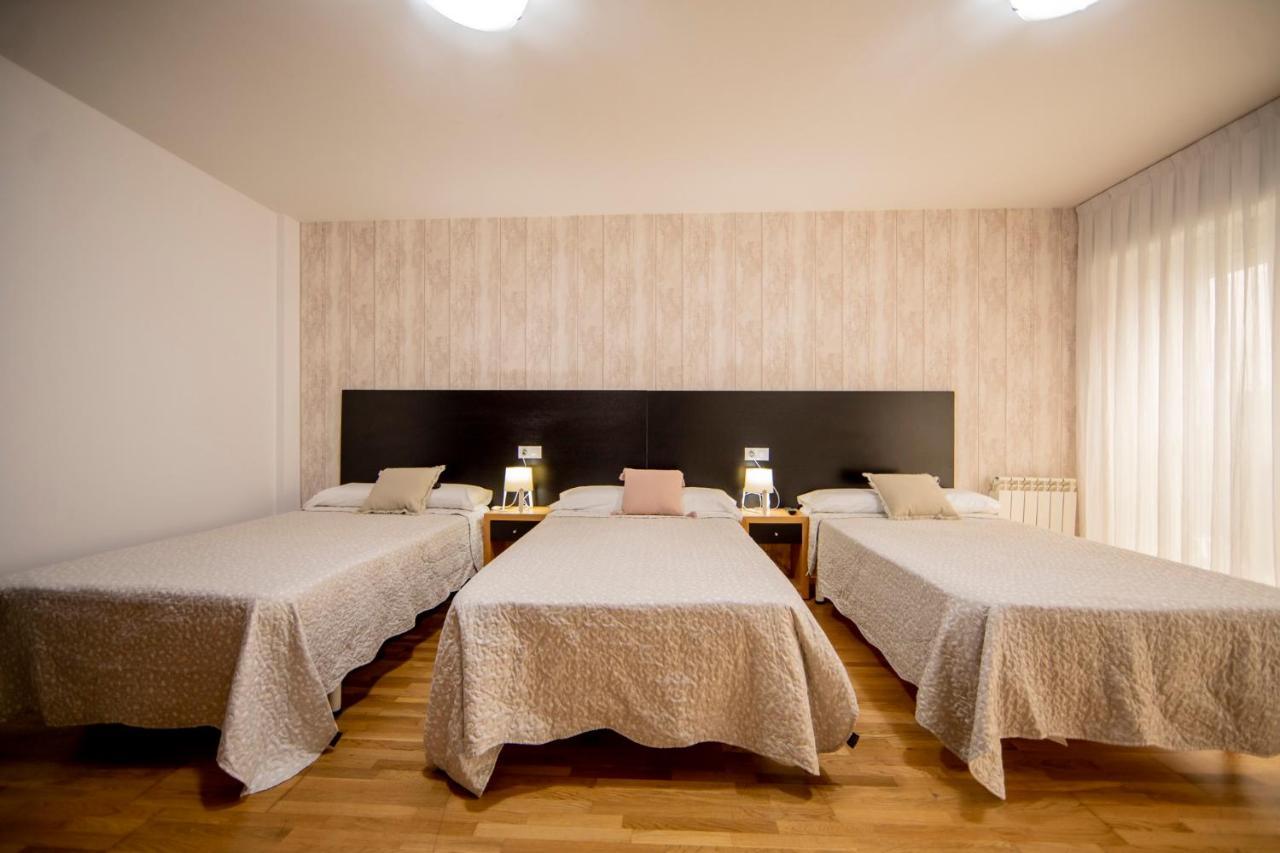 Cantares-Noja Rooms O Pedrouzo Exterior photo
